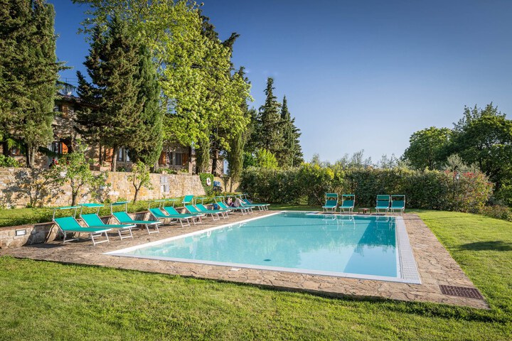 Pool Hotel