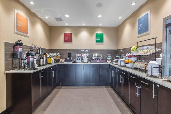 Breakfast/Coffee Service 21 of 27