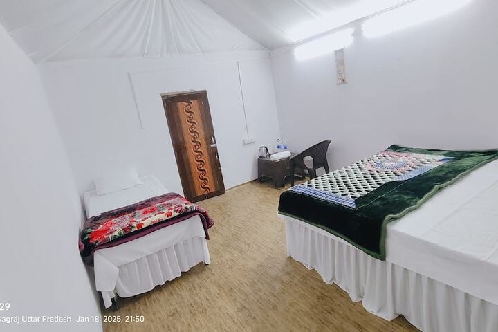 Room 9 of 17