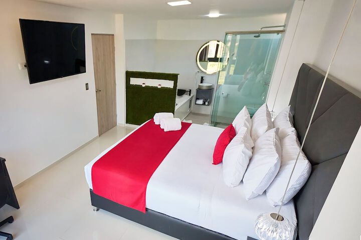 Room 5 of 92