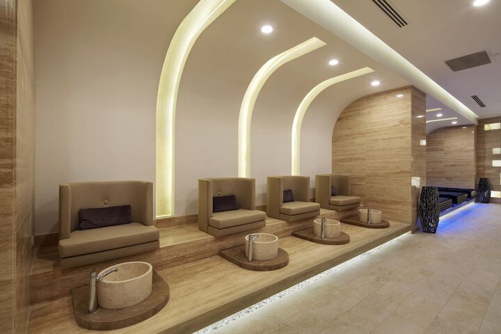 Spa 104 of 303