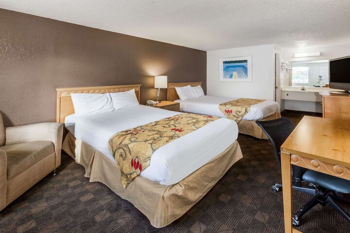 Double Bed Accessible (1 of 9)