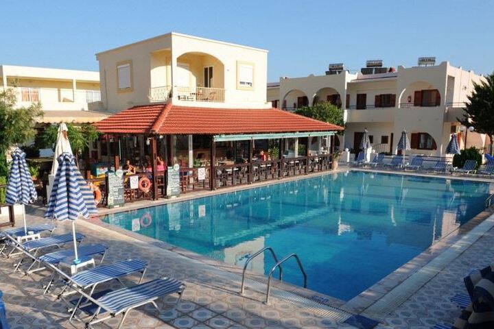 Chrysanthi Hotel