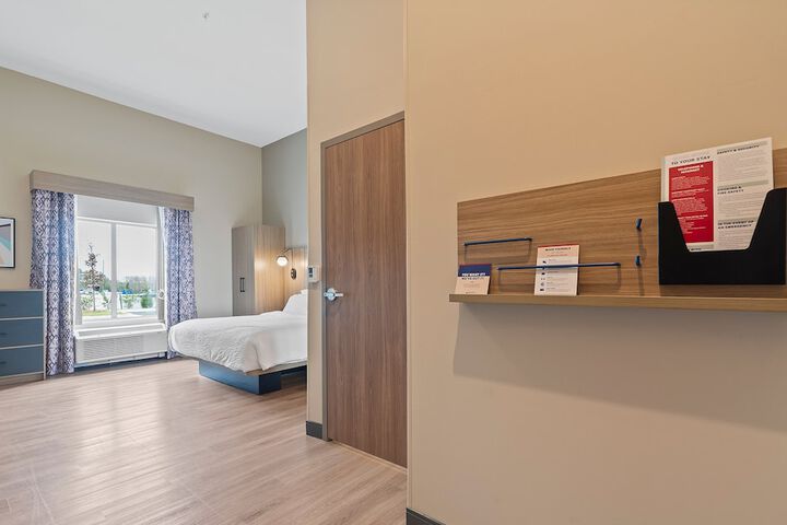 Room 11 of 62