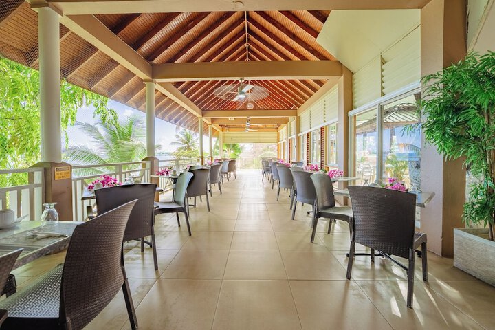 Dining Photos