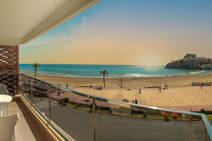 Beach/ocean view