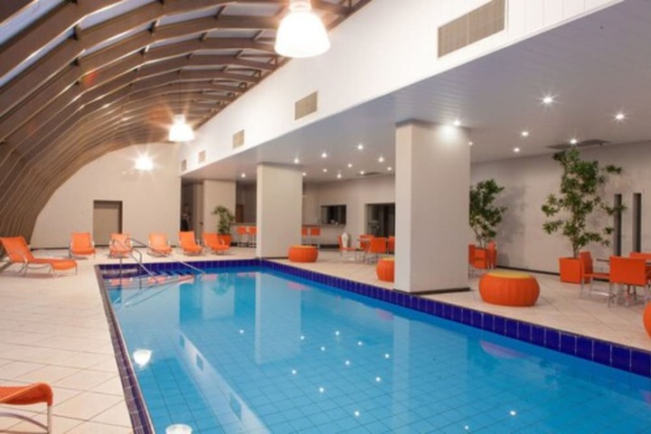 Pool 31 of 50