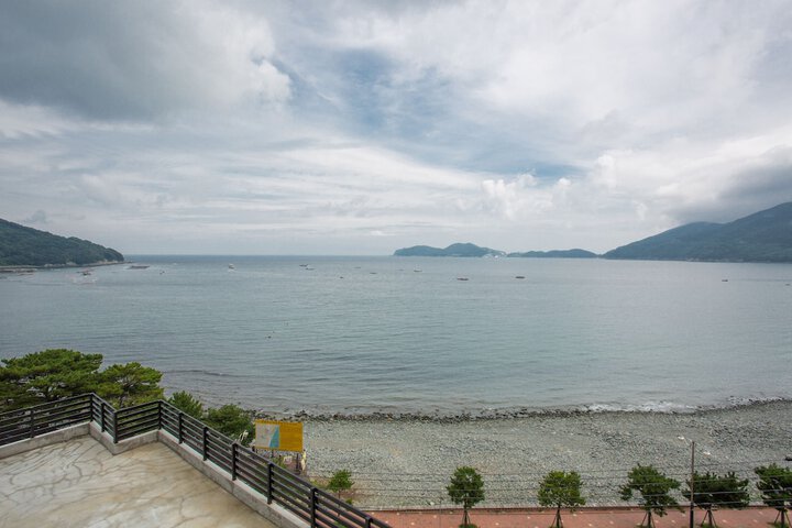 Hotel View 7 of 32