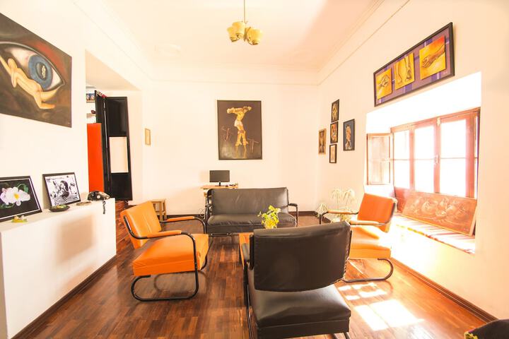 Room 37 of 66