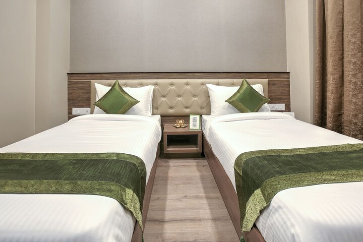 Room 10 of 46