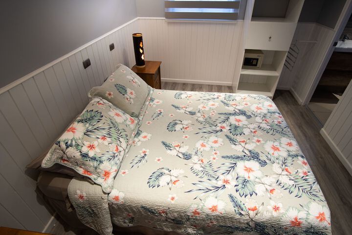 Room 11 of 63