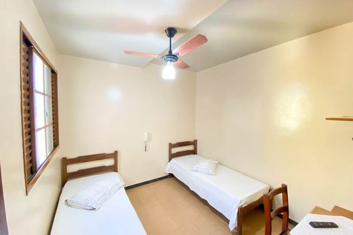 Room 15 of 32