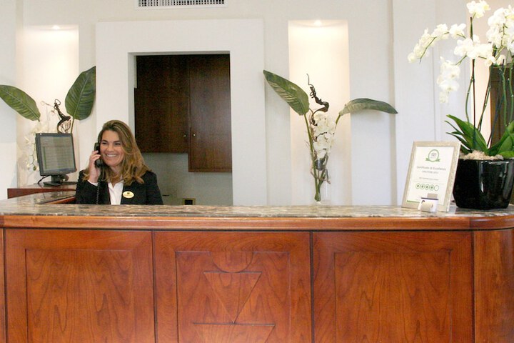 Concierge desk