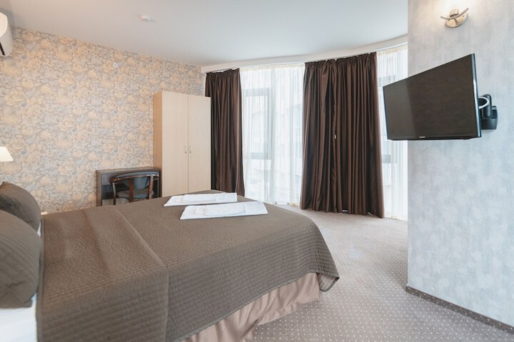 Room 15 of 41