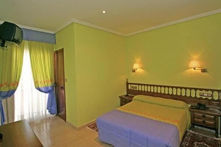 Room 16 of 55