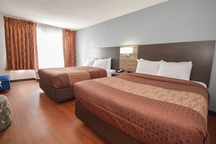 1 King Bed (33 of 46)