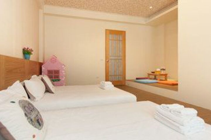Room 13 of 29