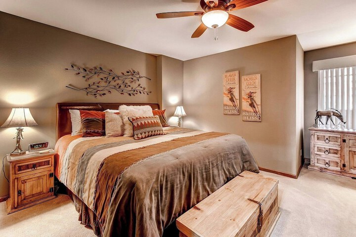 Room 10 of 70