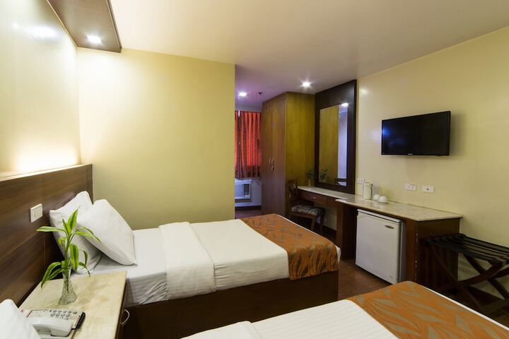 Room 5 of 23