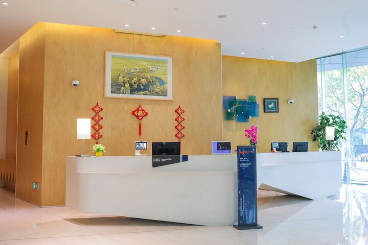 Hotel 57 of 60