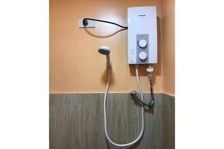 Room 27 of 42