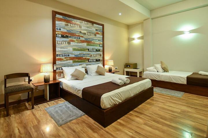Room 16 of 171
