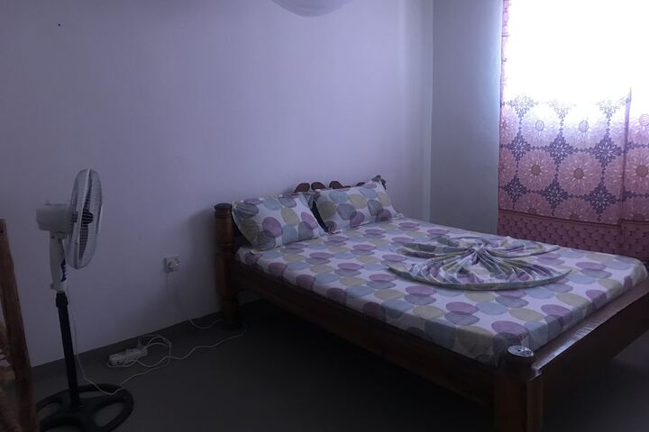 Room 3 of 38