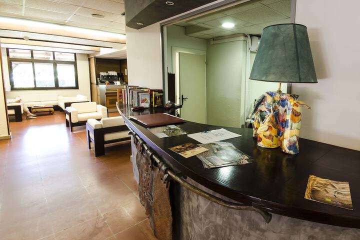 Hotel Interior 7 of 87