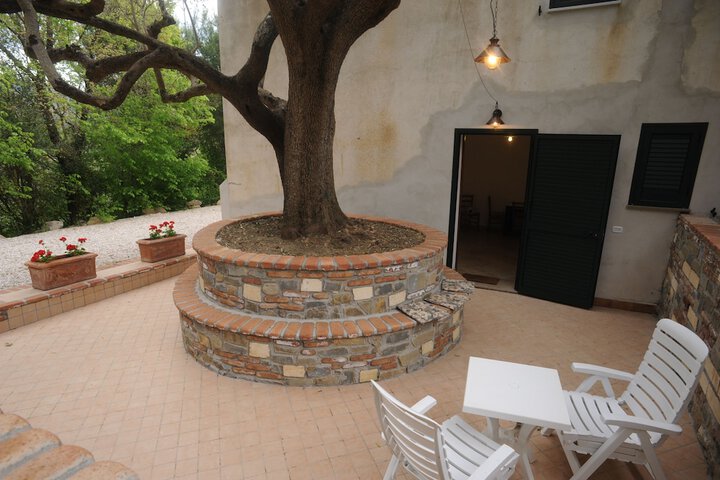 Terrace/Patio 40 of 56