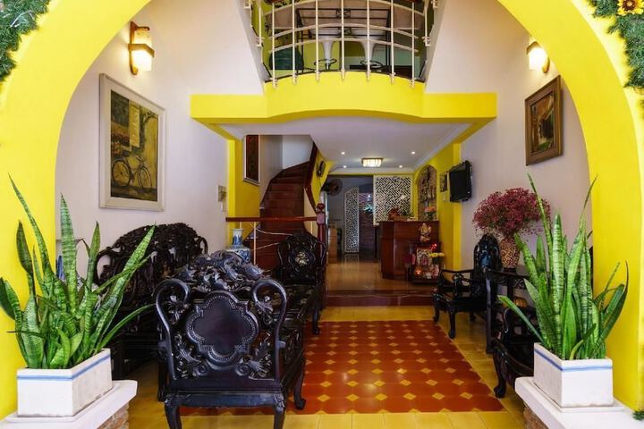 Hotel 2 of 42