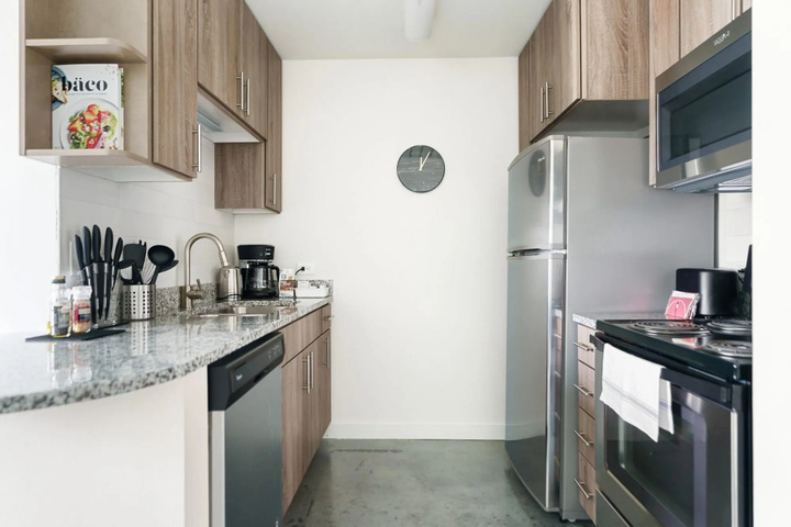 Photo of Mid Main Lofts 7217 Stylish hip Studio Loft Midtown