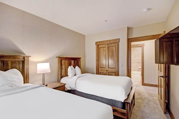 Room 14 of 137