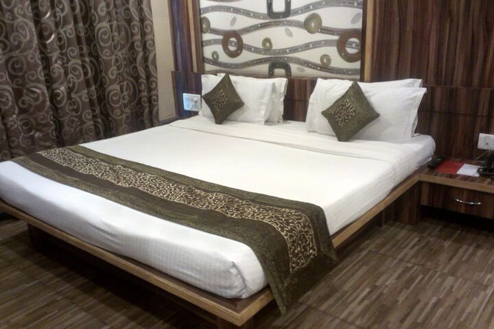Room 10 of 58