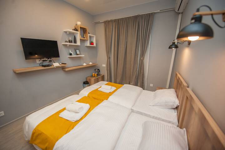 Room 9 of 61
