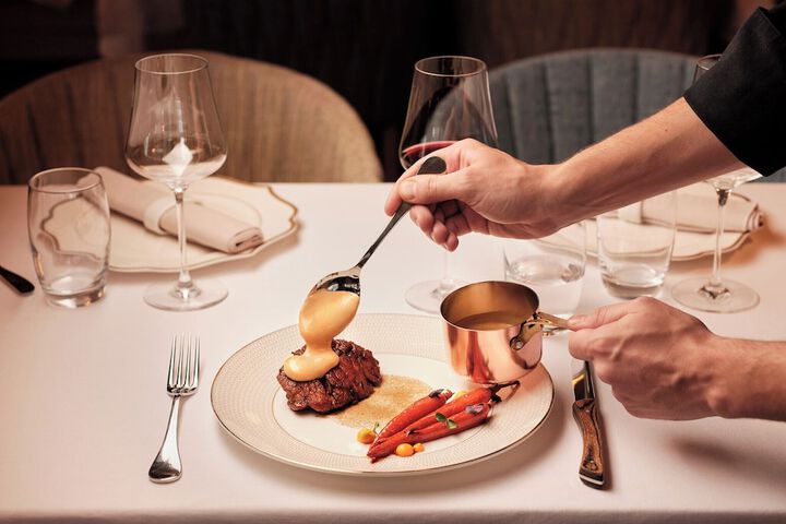 Dining 41 of 61