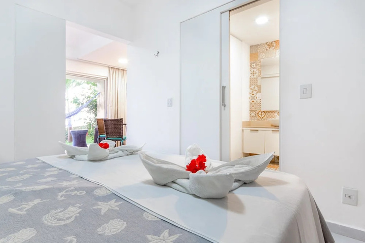 Room 2 of 14