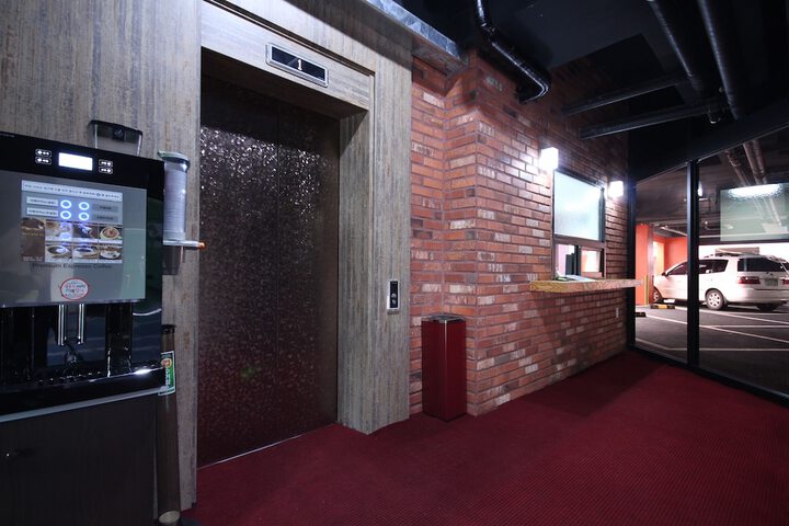Lobby Photos