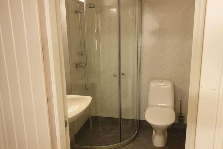 Room 48 of 117