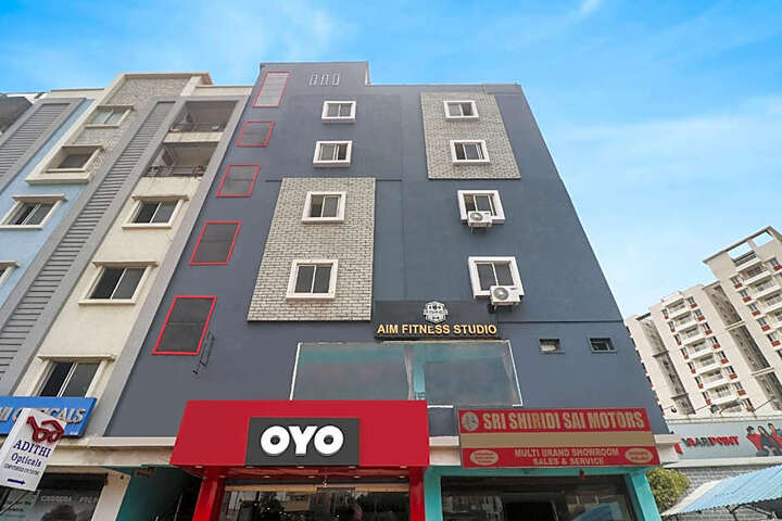 Hotel O R Square Grand