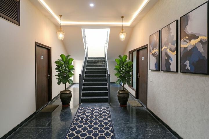 Hotel Interior 7 of 35