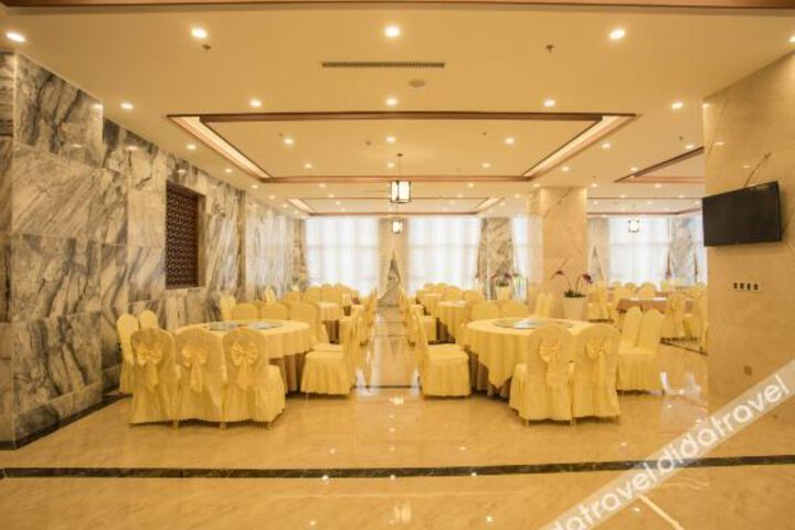 Hotel Interior 9 of 19