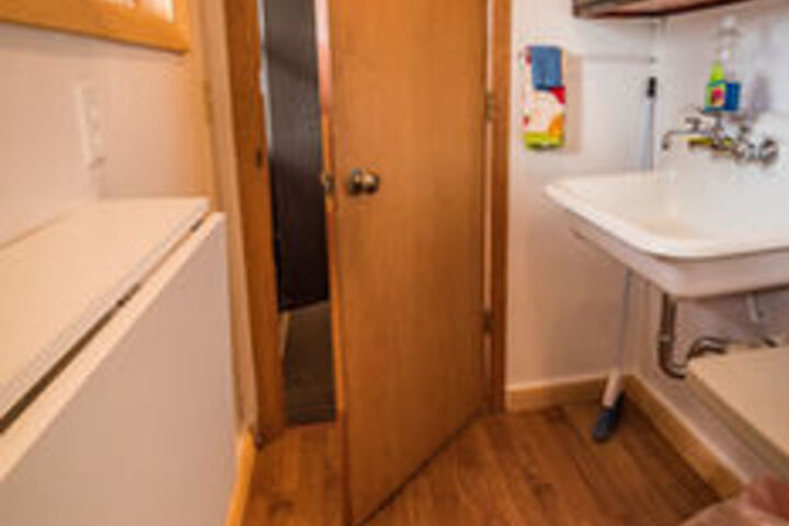 Room 19 of 48