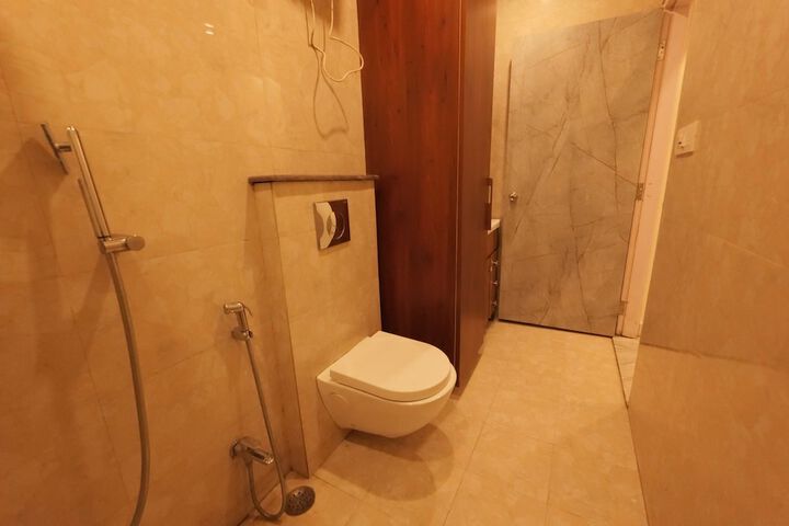 Room 14 of 29