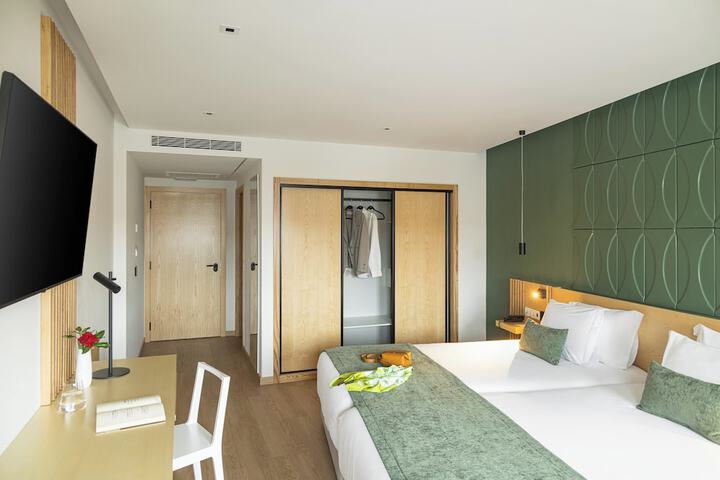 Room 29 of 78