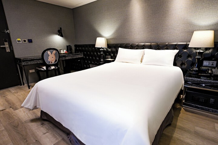 Room 77 of 146