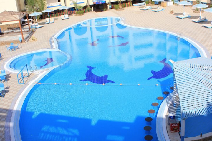 Pool 25 of 56