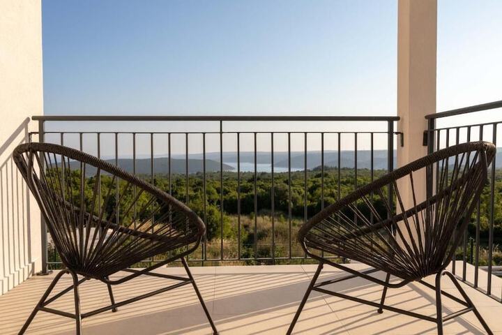 Terrace/Patio 90 of 194