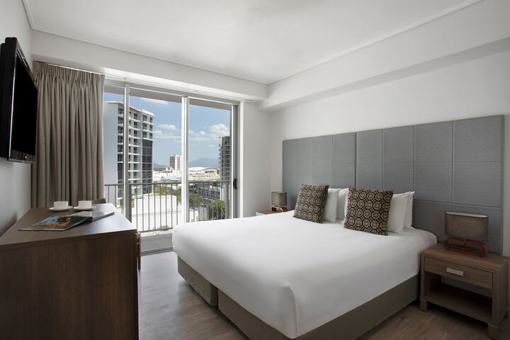 Room 21 of 75