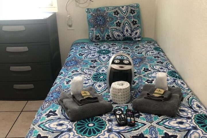 Room 14 of 21