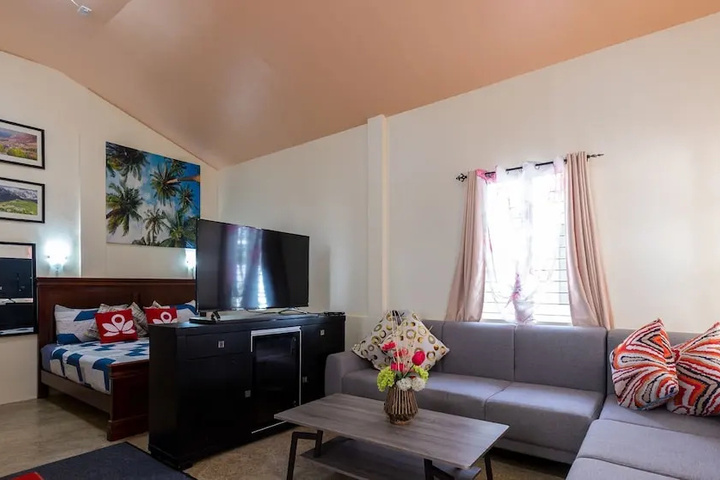 ZEN Rooms Ice Bear Inn Panglao